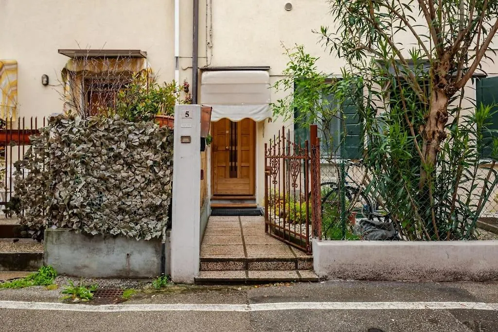 Lovely House Claudia-Perfetto Per Venezia Mestre 0*,  Italien
